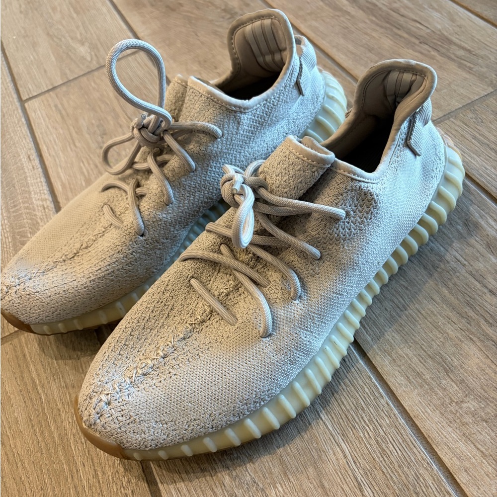 Yeezy Boost 350 V2 tan trainers. Size US 12